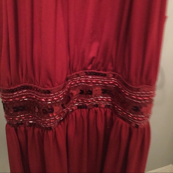 Red Dress - Picture 4 of 6